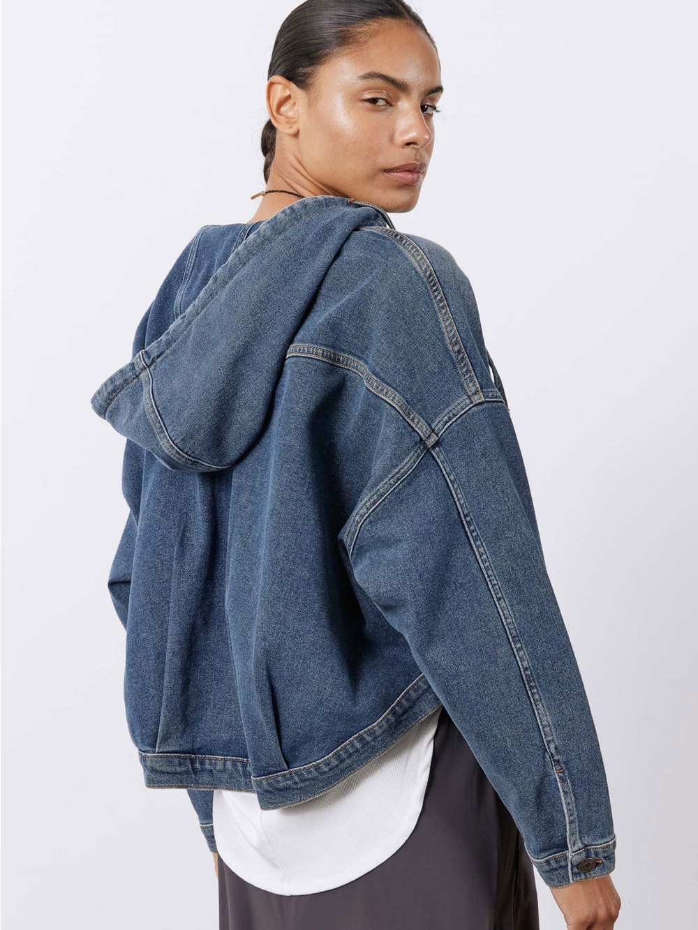 Ruti Cropped Hooded Denim Jacket NWT - Picture 2 of 6